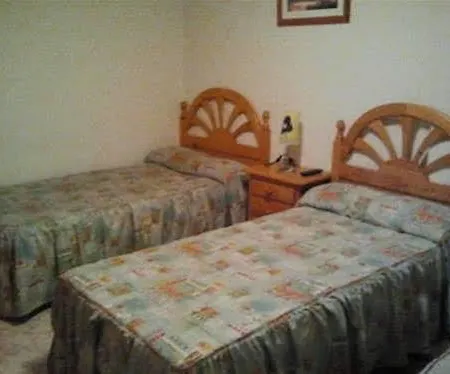 Residencia Taray Πανσιόν *